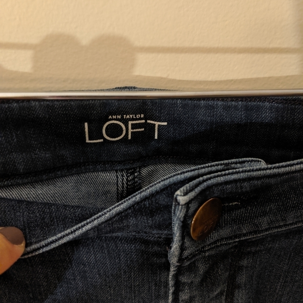 Jean Capris - Picture 2 of 3